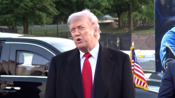 SUMPAH TRUMP - Presiden Amerika Serikat (AS), Donald Trump marah dengan tanggapan proposal perdamaian dari Iran.