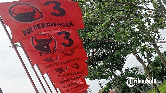 Ilustrasi Bendera Partai PDIP