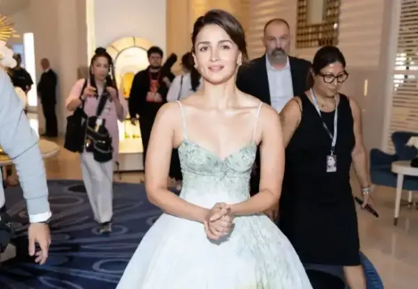 Alia Bhatt's first glimpse created a stir at Cannes Film Festival