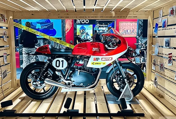 royal enfield continental gt 750 at eicma royal enfield continental gt 750 at eicma