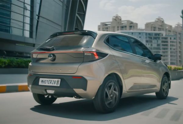 tata altroz facelift rear tata altroz facelift rear