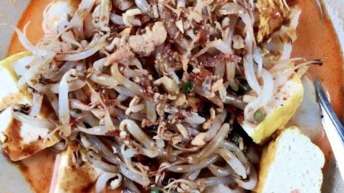 Kupat Tahu Petis Alkateri, satu kupat tahu legendaris di Bandung yang cocok buat sarapan.