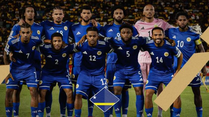 SKUAD CURACAO - Pemain Timnas Curacao sebelum menghadapi Jamaika pada laga terakhir Grup B Kualifikasi Piala Dunia 2026 zona CONCACAF di Independence Park pada Selasa (18/11/2025) malam WIB. (Instagram CONCACAF - 19/11/2025)
