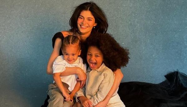 Kylie Jenner makes confession about first pregnancy