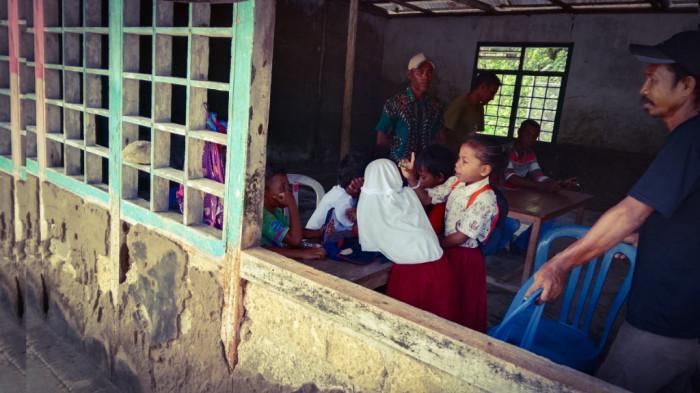 PENDIDIKAN - Kondisi SD Negeri 10 Teluk Waru di Negeri Administratif Namalean, Pulau Parang, Kecamatan Teluk Waru, Kabupaten Seram Bagian Timur (SBT), Jumat (15/4/2026).
