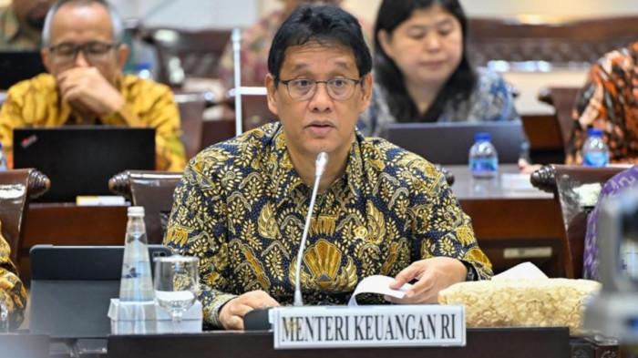 GEBRAKAN MENKEU PURBAYA - Menteri Keuangan Purbaya Yudhi Sadewa mengeluhkan kendala teknis seperti akses lambat dan desain yang kurang optimal, bahkan mencurigai adanya celah yang membuka ruang bisnis pihak ketiga, sehingga pemerintah berkomitmen melakukan perbaikan.