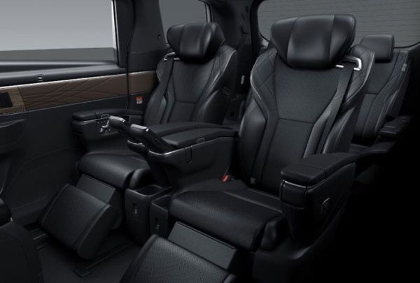 toyota vellfire seats
