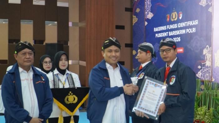 Aipda Ferry Noviardy, personel Polres Bangka beberapa kali menerima penghargaan,