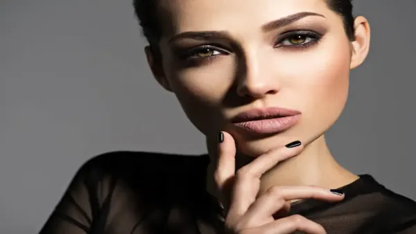 smokey eyes