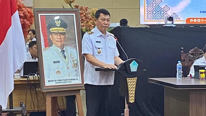 PEMPROV SULUT - Wakil Gubernur Sulut, Dr J Victor Mailangkay dalam Rapat Koordinasi Daerah (Rakorda) Program Bangga Kencana Tahun 2026 di Manado, Rabu (15/4/2026). Wagub Victor menegaskan bahwa pembangunan keluarga menjadi fondasi utama dalam mencetak generasi yang sehat, produktif, dan berdaya saing (Dok: Tim YSK)