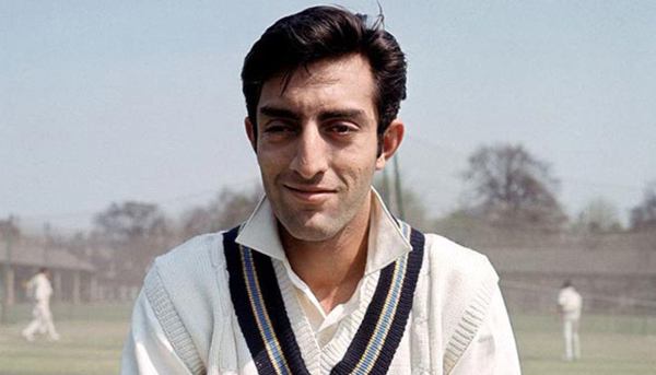 Saif Ali Khan pays tribute to cricketer dad Mansoor Ali Khan Pataudi