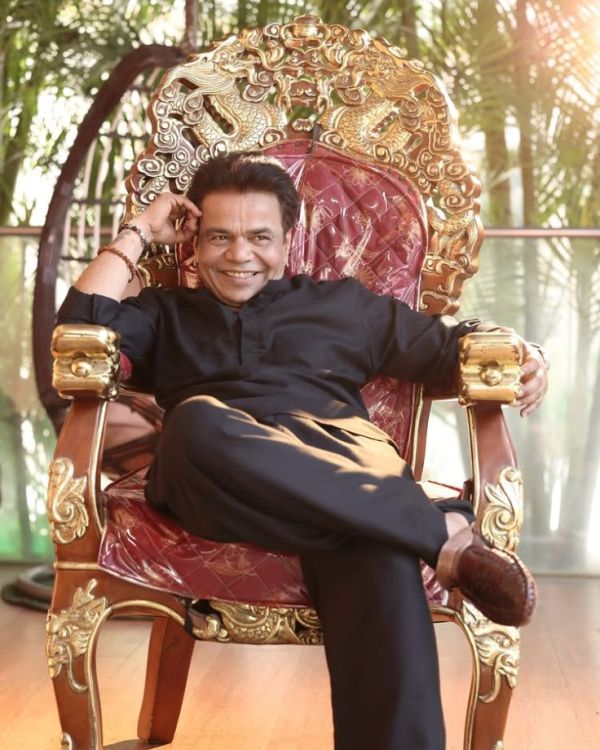 Did Rajpal Yadav Subtly Take A Dig At Saurabh Dwivedi? Cryptic Post Amid Kartavya Trolling Creates Buzz 997971