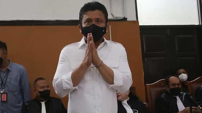 KABAR FERDY SAMBO - Ferdy Sambo, terpidana kasus pembunuhan Brigadir Yosua Hutabarat. Kabarnya kini aktif kegiatan kerohanian.