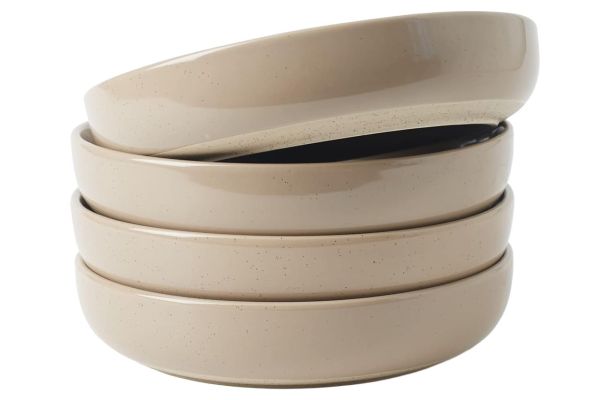 famiware Milkyway 33 oz Bowl Set, Pasta Bowls Set of 4, Salad Bowls Perfect for Your Friend for Housewarming, Thanksgiving, Christmas, Cinnamon Brown Credit: Amazon