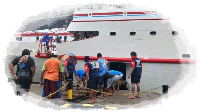 JADWAL KAPAL - Potret kapal yang berlabuh di Pelabuhan Manado didokumentasikan beberapa waktu lalu.