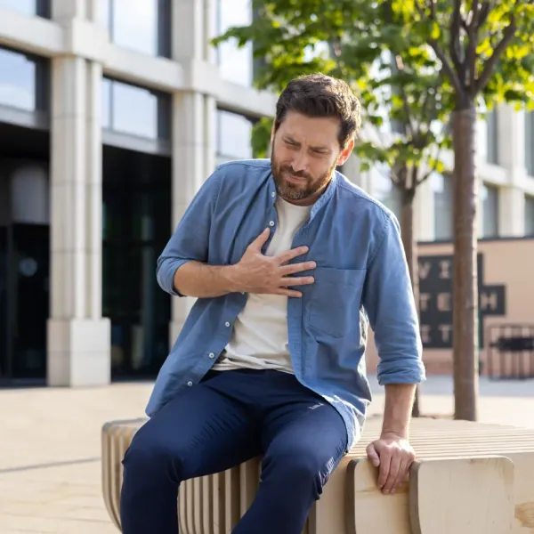 man whose heart races when he arrives at work