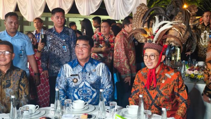 MENTERI KEBUDAYAAN - Menteri Kebudayaan Republik Indonesia Fadli Zon tiba di lokasi peresmian Museum Negeri Provinsi Sulawesi Utara di Kota Manado, Jumat (22/5/2026) malam. Agenda peresmian dijadwalkan dimulai pukul 20.00 WITA.