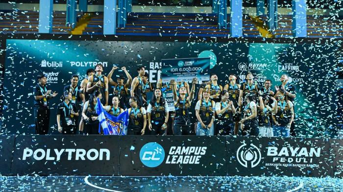 Prosesi pengukuhan juara Tim Putra dan Putri Universitas Kristen Maranatha