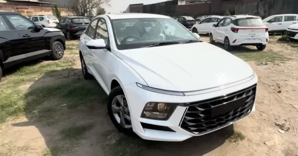 hyundai verna hx4 design