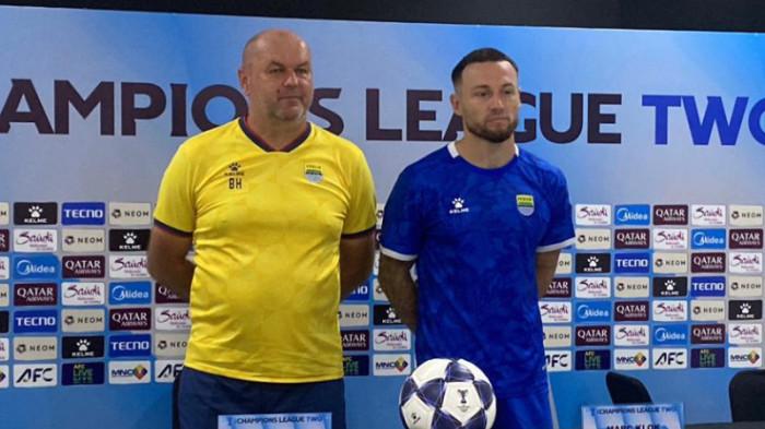 Pelatih Persib Bojan Hodak di Stadion GBLA, Kota Bandung, Rabu (22/10/2025).