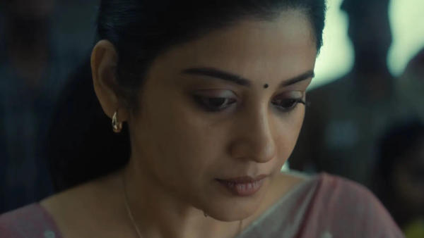 Sshivada played Kanmani In Karuppu