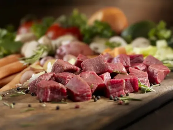 5 Tips Masak Rendang Autentik Minang yang Empuk dan Hitam Bumbunya