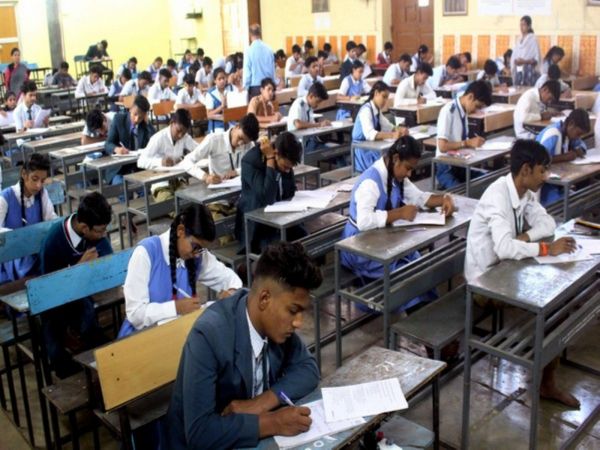CBSE makes three-language study compulsory in Classes 9-10, exempts third  language from Board exam