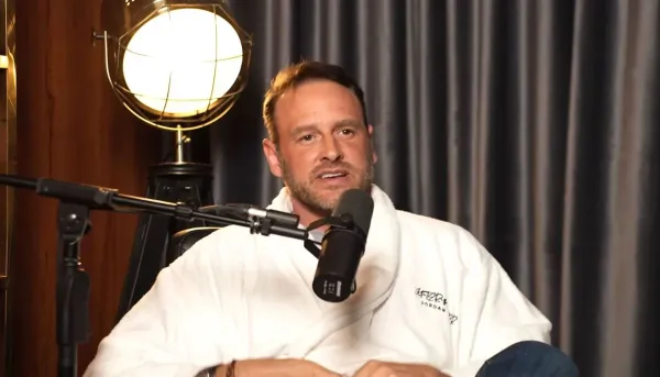 Mystery deepens as Katie Prices missing husband Lee Andrews’ phone reportedly turns back on