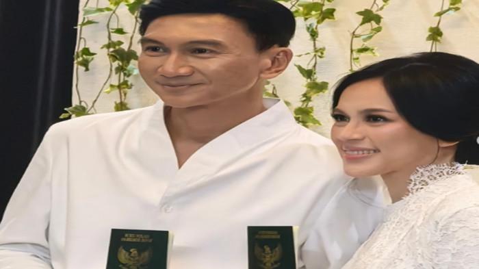 RESMI MENIKAH- Anji Manji mempersunting Desmiliana Ariyana dengan mahar mas kawin sebesar uang tunai dengan nominal unik, yaitu Rp2.452.026, sesuai hari pernikahan mereka