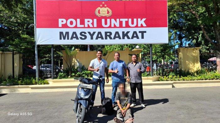 PELAKU PENCURIAN- Seorang pria berinisial AT diamankan Tim Klewang Polresta Padang usai diduga melakukan percobaan pencurian sepeda motor, Selasa (26/5/2026).