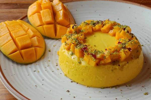 How to make restaurant style Mango Bhapa Doi recipe