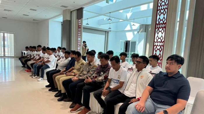Pelepasan Tim Persimaju Mamuju dihadiri Wakil Ketua dan Bendahara Koni Sulbar