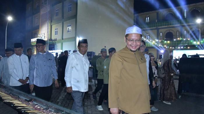 Kepala daerah HSS dan Forkopimda saat menghadiri acara Masak Jumbo