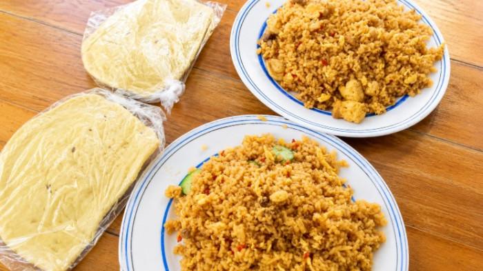 MENU NASGOR - Salah satu menu nasi goreng di warung Bakmi Jawa Aroma Presiden, berlokasi di Jalan Pleret Utama No.03, Banyuanyar, Kec. Banjarsari, Kota Surakarta.