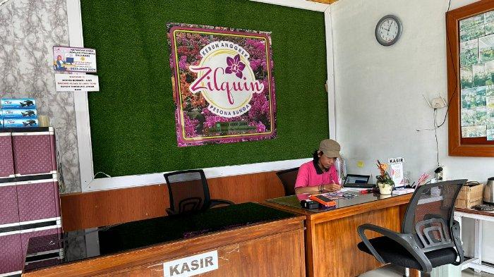 BRILink Zilquin yang ada di Nglurah Tawangmangu, jadi perpanjangan tangan BRI layani masyarakat