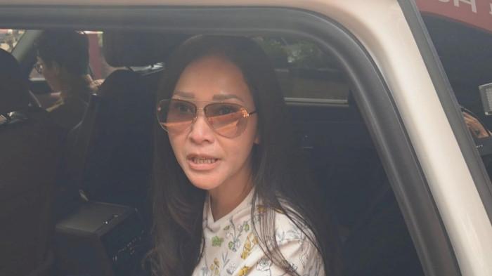 ALYSSA DAGUISE LAHIRAN - Maia Estianty ketika ditemui di Rumah Sakit JWCC Asih, Jakarta Selatan, Senin (11/5/2026). Maia memiliki nama panggilan khusus yang akan digunakan cucu pertamanya, dari Al Ghazali dan Alyssa Daguise. (Tribunnews.com/Fauzi Alamsyah).