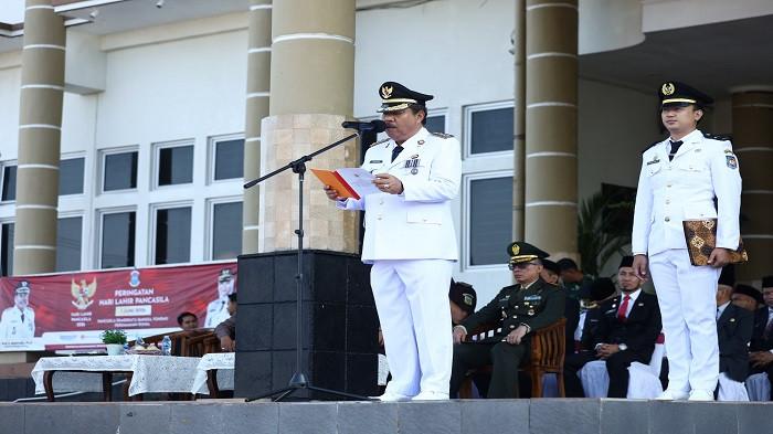 HARI LAHIR PANCASILA -- Pemerintah Kota (Pemkot) Pangkalpinang menggelar upacara peringatan Hari Lahir Pancasila Tahun 2026 di halaman Kantor Wali Kota Pangkalpinang, Senin (1/6/2026).