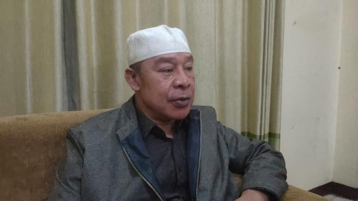 Sesepuh Pondok Buntet Pesantren Cirebon, KH Adib Rofiuddin Izza, meninggal dunia pada Senin (1/6/2026).