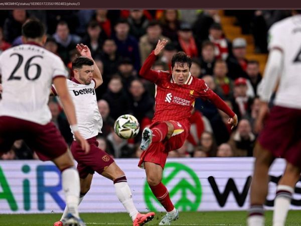 Winger Liverpool, Federico Chiesa, tampil sebagai starter dalam laga kontra West Ham United di Piala Liga Inggris, Rabu (25/9/2024) atau Kamis dini hari WIB.