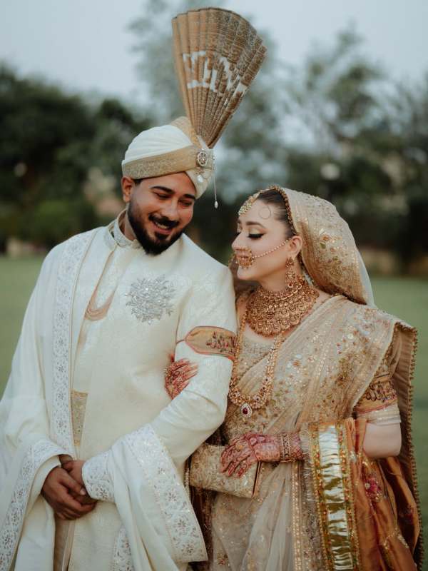 Momina Iqbal shares dreamy photos from her wedding celebrations
