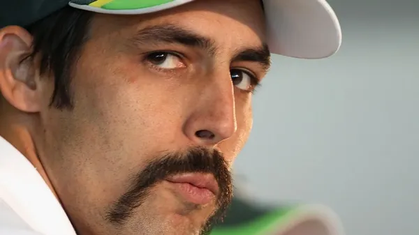 Mitchell Johnson Beard Style 