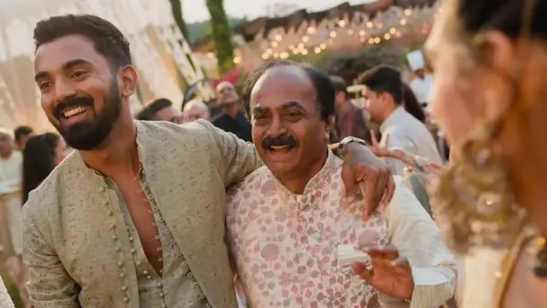 KL Rahul Father 
