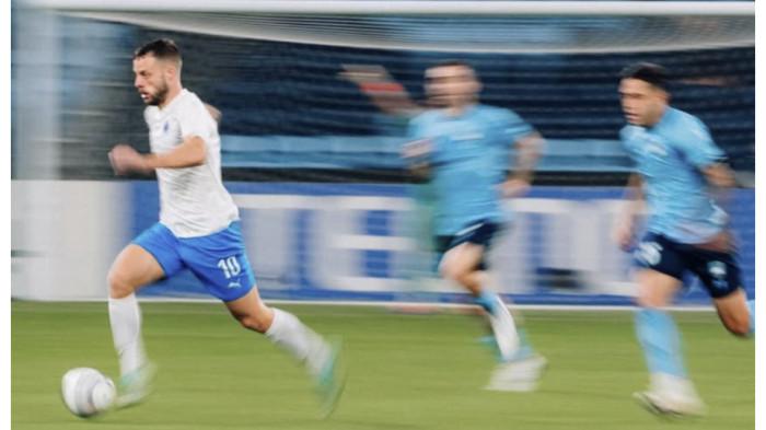 BART RAMSELAAR - Nama Bart Ramselaar menjadi salah satu yang paling sering dibahas Bobotoh dalam beberapa pekan terakhir. Gelandang serang asal Belanda itu disebut masuk radar Persib untuk menambah kreativitas lini tengah.