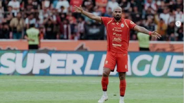 Thales Lira memastikan masa baktinya di Persija sudah selesai. Kini, ia belum tahu apakah akan kembali ke Arema FC atau tidak.
