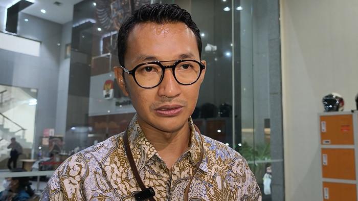 RUMAH MEWAH— Juru Bicara KPK, Budi Prasetyo, saat menerangkan soal pembelian rumah mewah senilai Rp 4 miliar di Kota Wisata Cibubur oleh Bupati nonaktif Pekalongan, Fadia Arafiq, Gedung KPK, Jakarta, Selasa (26/5/2026).