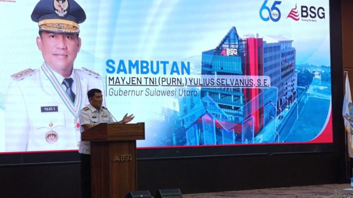 Perayaan sederhana ini berlangsung di aula lantai sembilan Kantor Pusat BSG