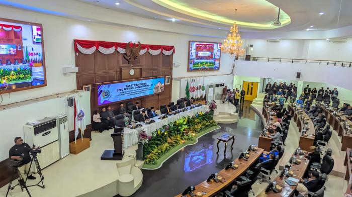 OPINI WTP -- Suasana sidang paripurna DPRD Provinsi Gorontalo, Kamis (4/6/2026). Pemrov Gorontalo meraih opini WTP dari BPK RI.