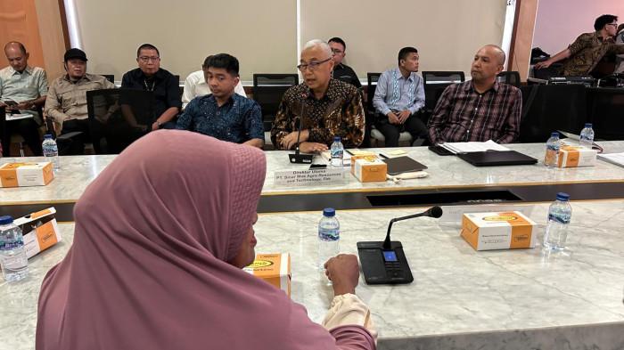 menjadi objek sengketa antara perusahaan dan masyarakat.