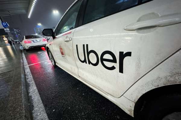 Uber: Advantages and Disadvantages