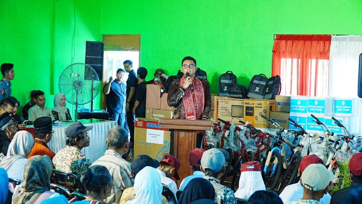 SAMBUNG RASA 2026 - Bupati Klaten Hamenang Wajar Ismoyo membuka Program Sambung Rasa 2026 di Aula Indrakila Desa Pesu, Kecamatan Wedi, Jumat (5/6/2026).